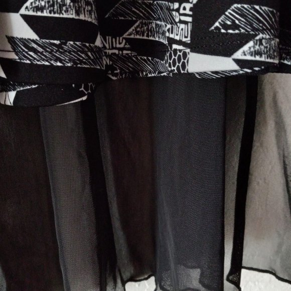 Lularoe Black & White Layered Skirt Women's Size 3XL GUC - Picture 4 of 6